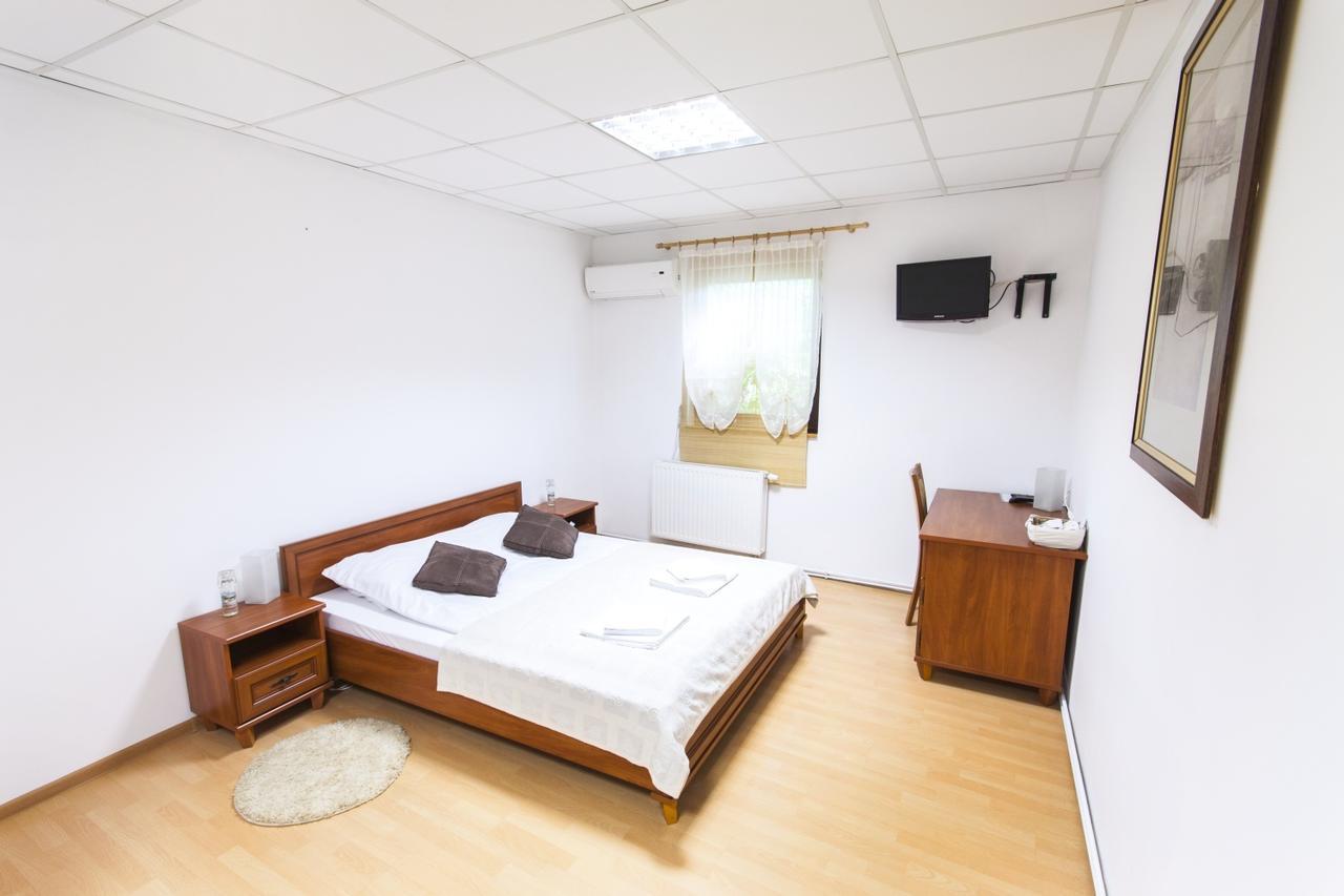 Motel Te Klimaty Челядзь Экстерьер фото